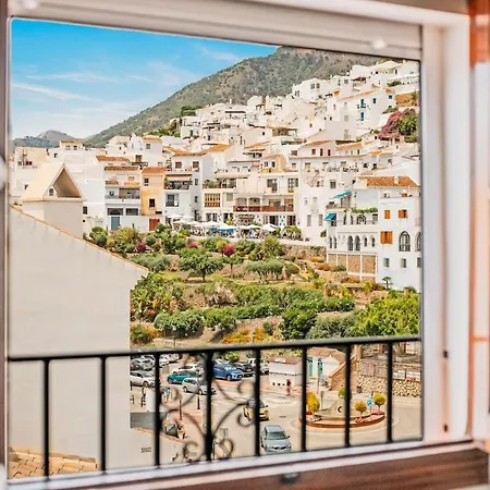 Andalucian House With Rooftop Terrace In The Heart Of Holiday home