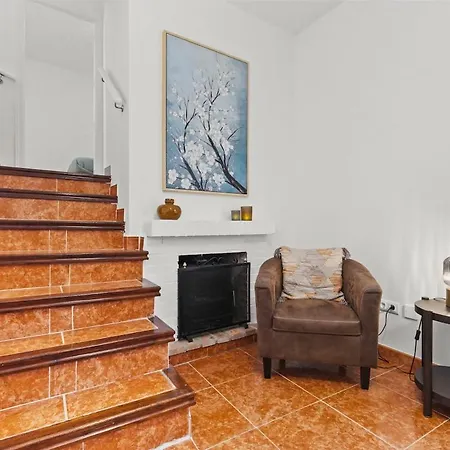 Andalucian House With Rooftop Terrace In The Heart Of 別荘